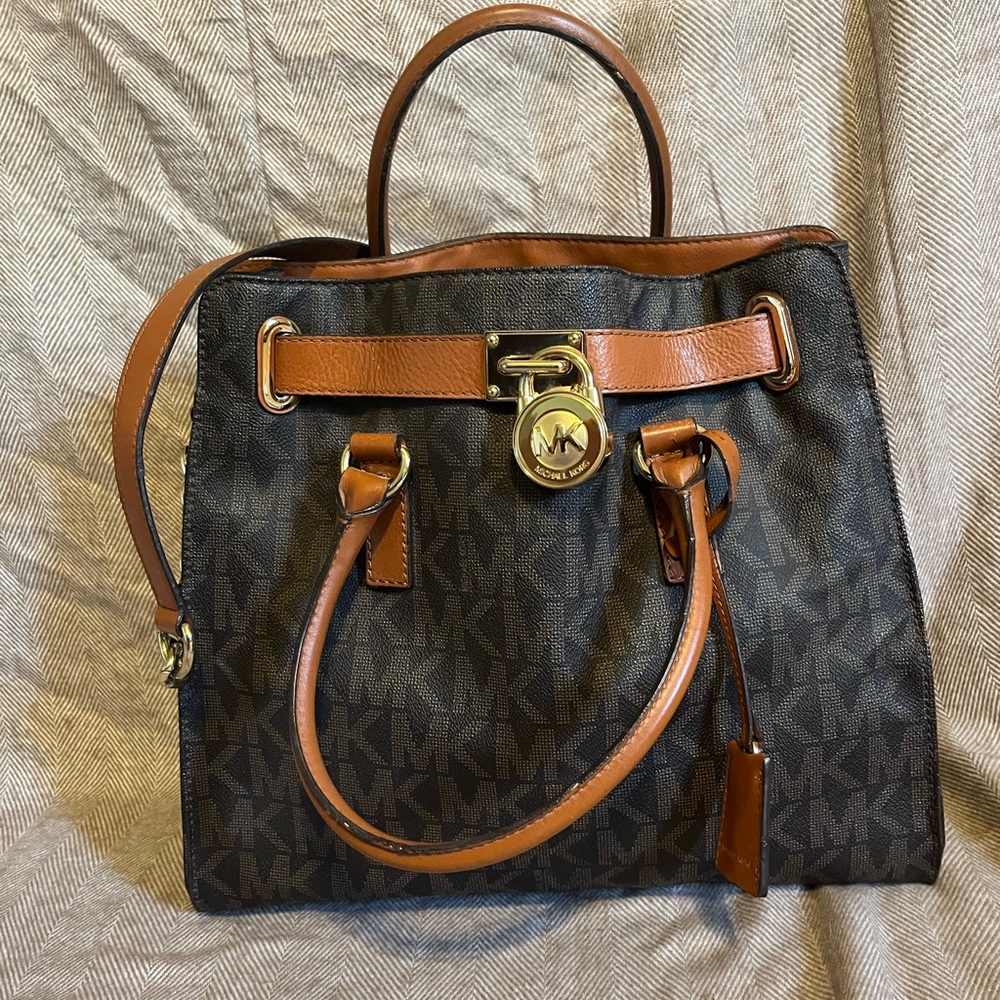 Michael Kors Large Handbag!